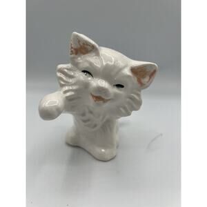 Vintage White Ceramic Kitten Figurine Blue Eyes Shelf Decor